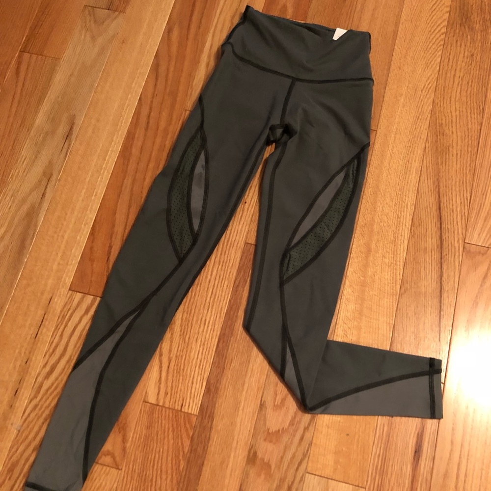 Aerie move work out leggings